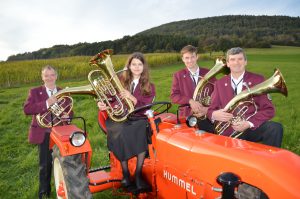 Die Tenorhörner und Bariton: