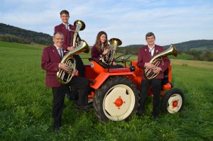 Die Tenorhörner und Bariton: